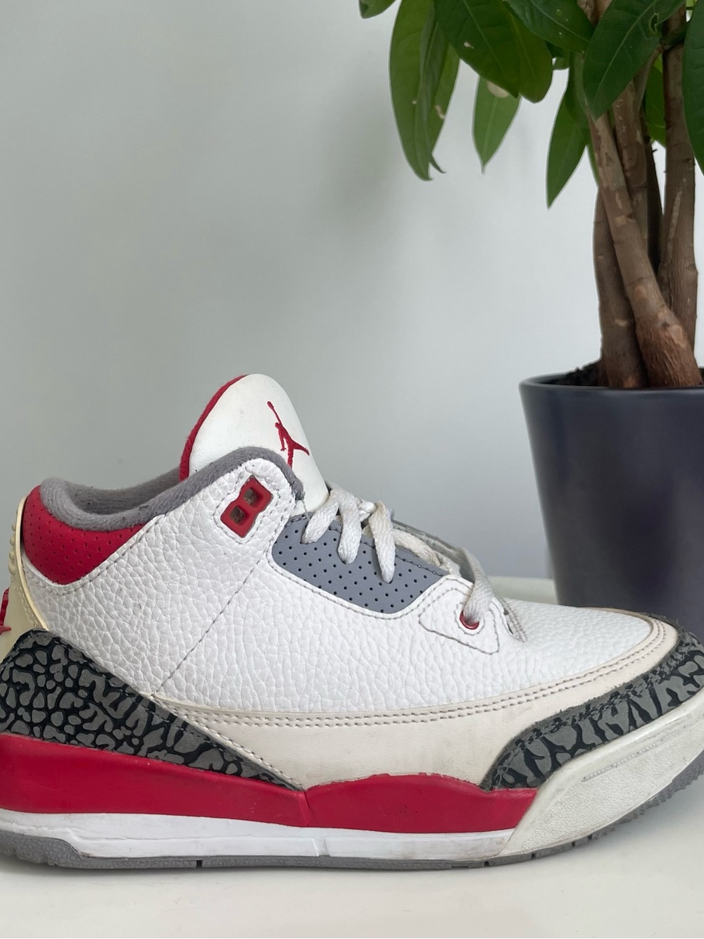 Kid Size 3Y Jordan 3 Retro Fire Red Shoes